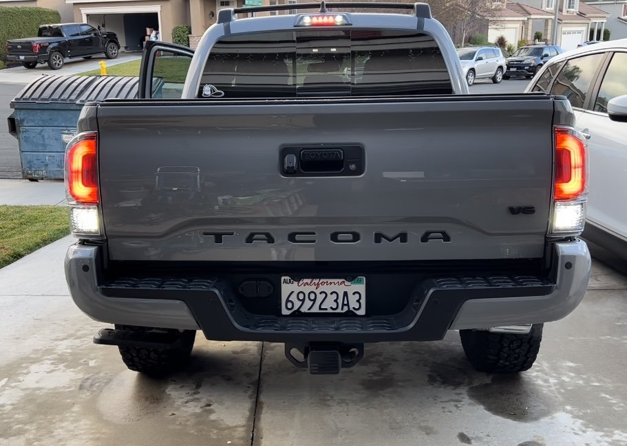 CECDAAE3-5C7F-4DF1-B99B-7BA555C98694.jpg