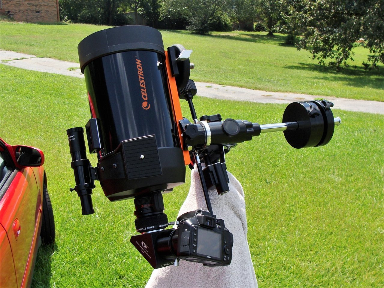 Celestron C6-A on GEM with Nikon at prime focus.jpg