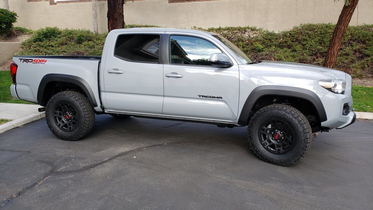 Cement 4Runner wheel7.jpg