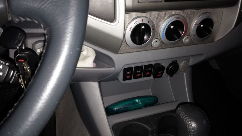 Center switches.jpg