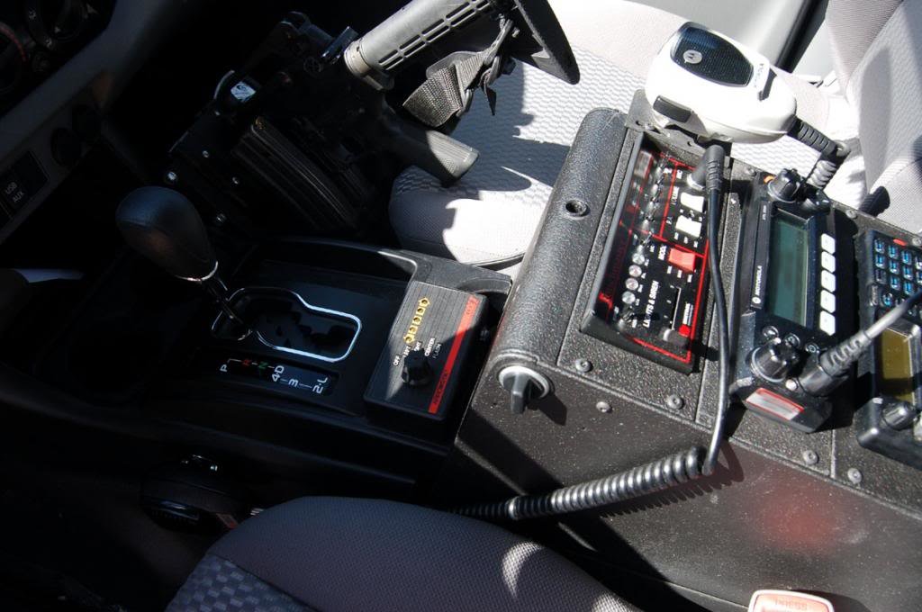 centerconsole1_zpsd9a06a3d_df7cecbc212f255ab0ccee8f4d065800d04185d6.jpg