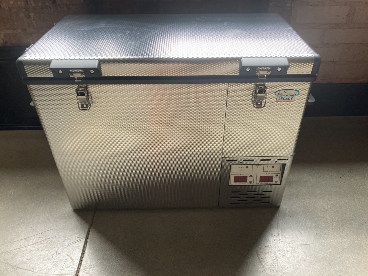 CF75027C-5978-4528-B58A-A0264CA20DA3.jpg