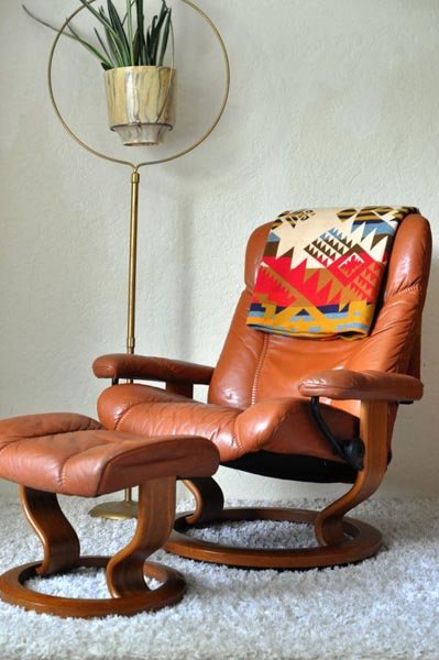 chair.jpg