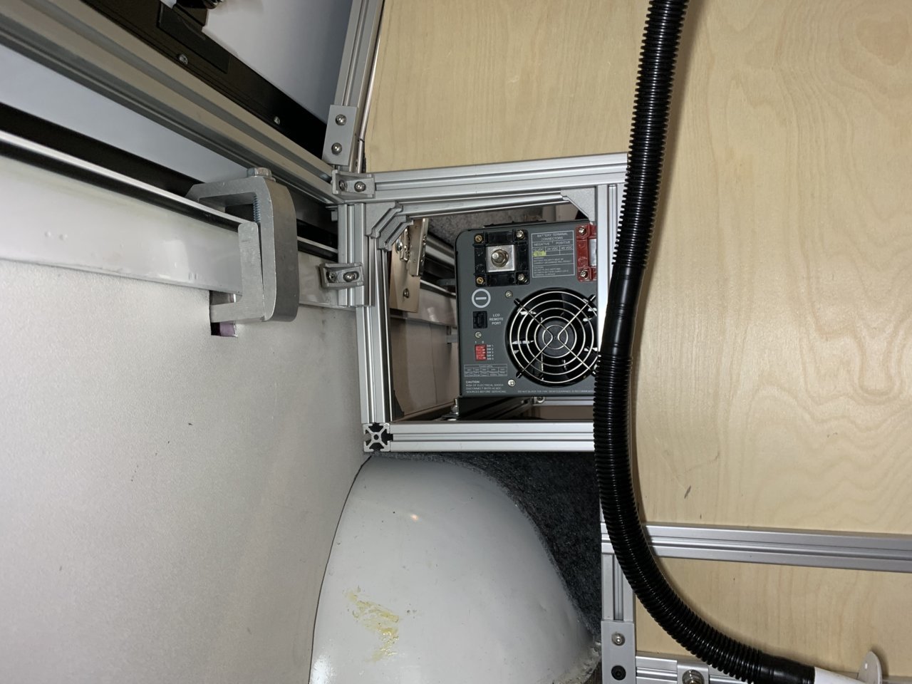charger_inverter_04.jpg
