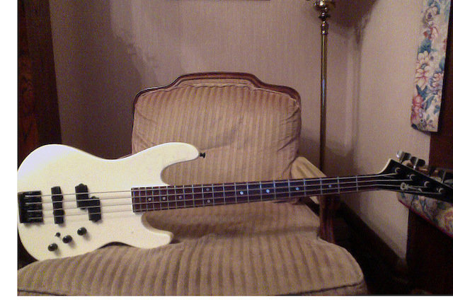 Charvel.jpg