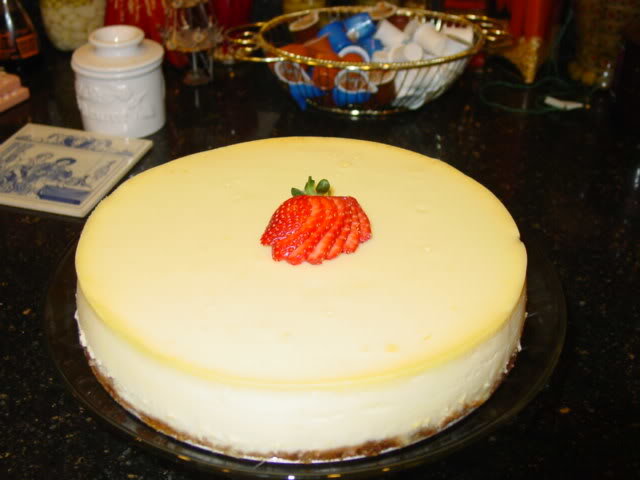 CheesecakePic_7954af87a9568e5e1e3e5f6bb5663f1f8925fc41.jpg