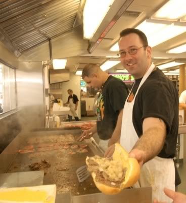 cheesesteak-1_92fcb0ea7cf3244b9e7d14e8a1601525fa6254c4.jpg