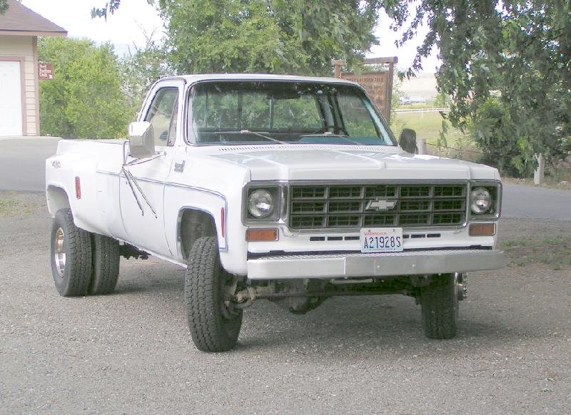 CHEV 27.jpg