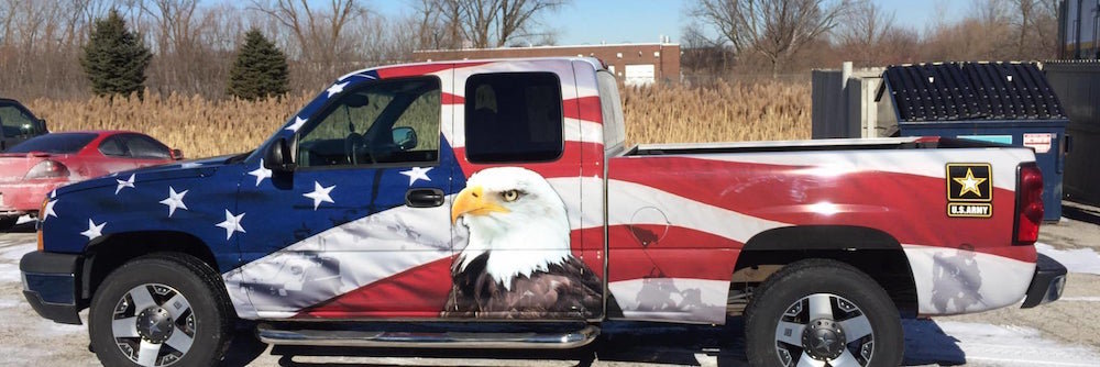 Chevrolet-Silverado-American-Flag-2_3755eee04cce1ac3c6617d3c63c6d9bfaa457988.jpg