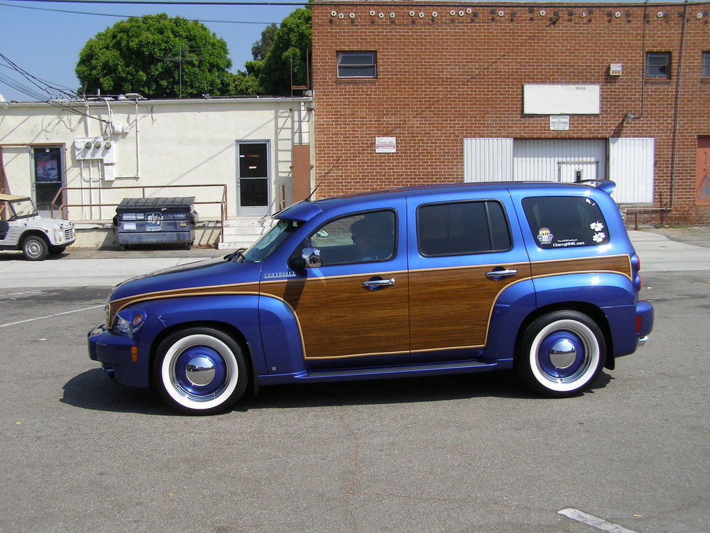 chevrolet_hhr_woody_by_jetster1.jpg