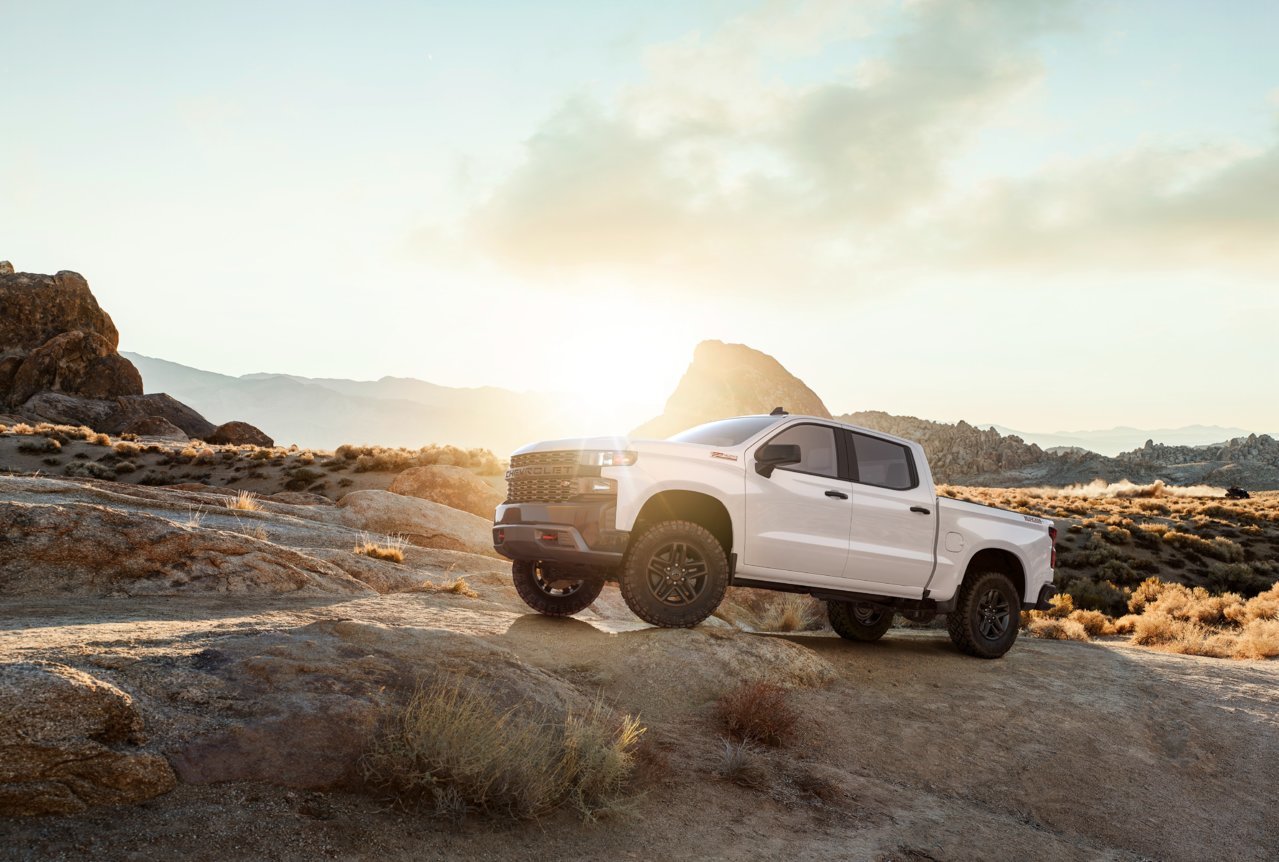 chevrolet_silverado_custom_z71_trailboss_crew_cab_6.jpg