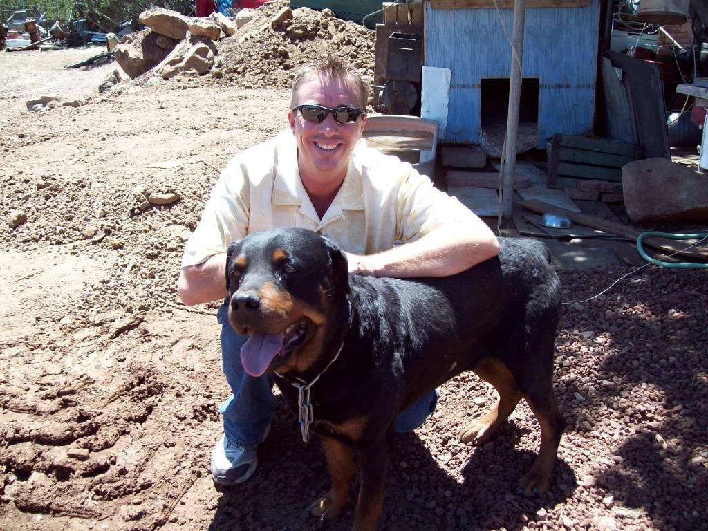 chris_and_paco_b0ea257e02bc424c2f33c9b89954785865941d5b.jpg
