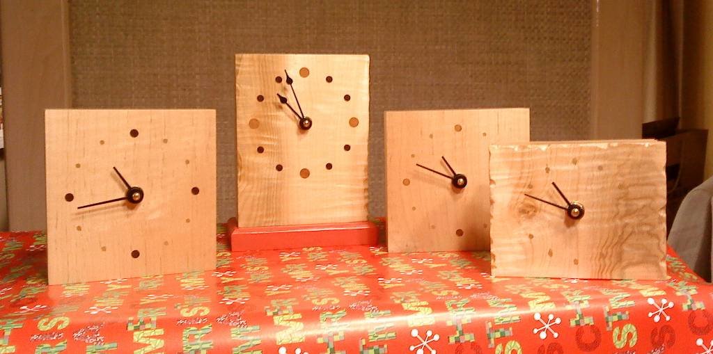 christmas-clocks-2016-2-113261_2afbddbf28ba7e2cc50a17b6b5691f617c386bec.jpg