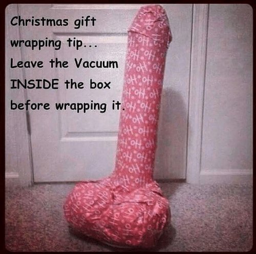 christmas-gift-wrapping-tip-leave-the-vacuum-inside-the-box-6967954.jpg