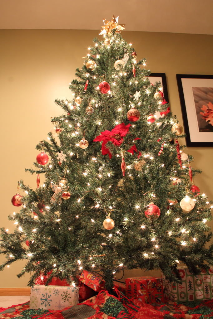 ChristmasTree_c3778ee3e5a774d522801da4fbeda24163516b23.jpg