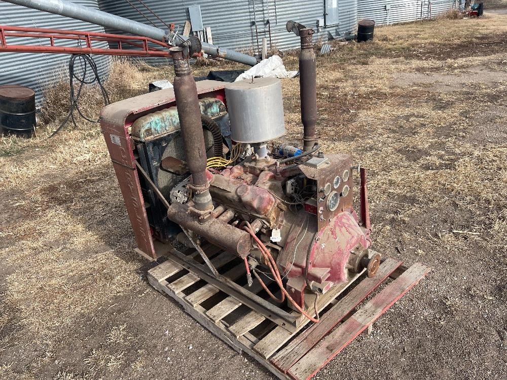 chrysler440v8naturalgaspowerunit_a419a2c4821645d7a538b4f161779ca0.jpg