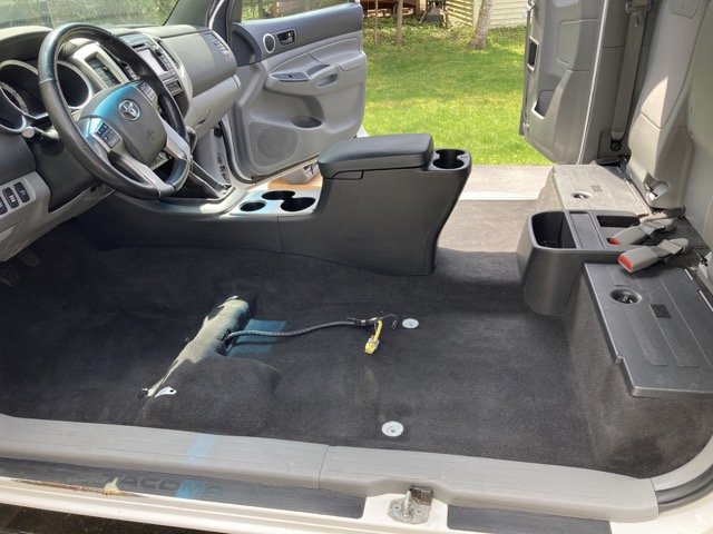 Clean Driver side no seats.jpg