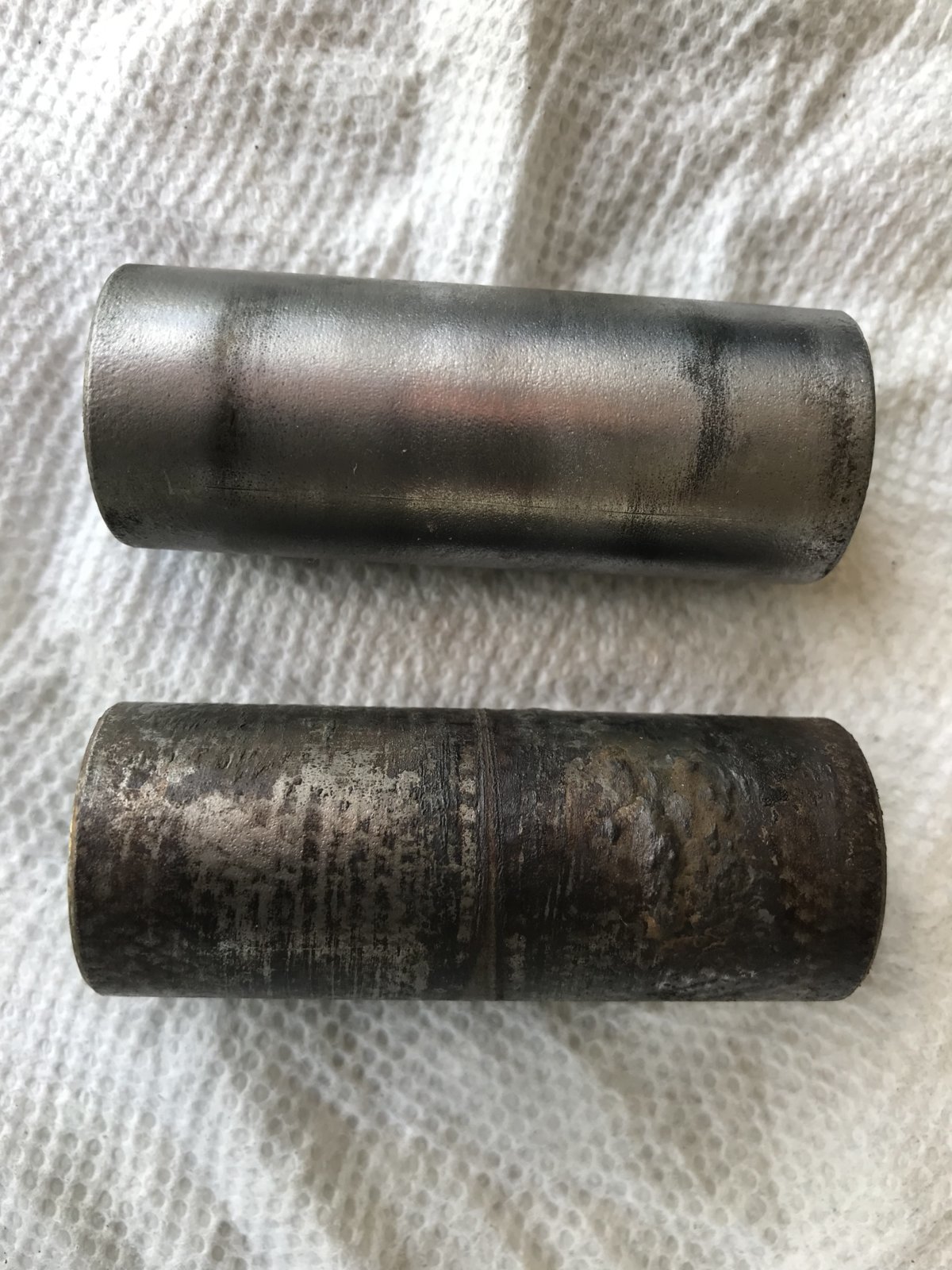 Clean VS Worn Srongflex Bushing Sleeves.jpg