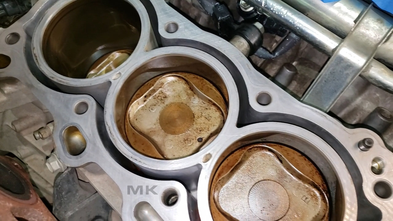 cleanedpistons.jpg