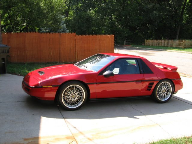 CleanFiero_a6b5dbc807fb27206df98610848cea1623ab0ec2.jpg
