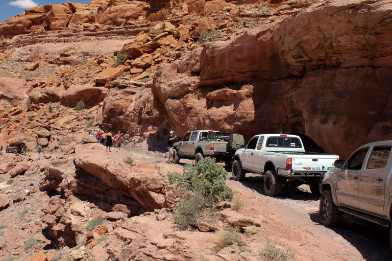 Cliffhanger-114_04dcdc3c502630753f0567aac6416c37a268fd22.jpg