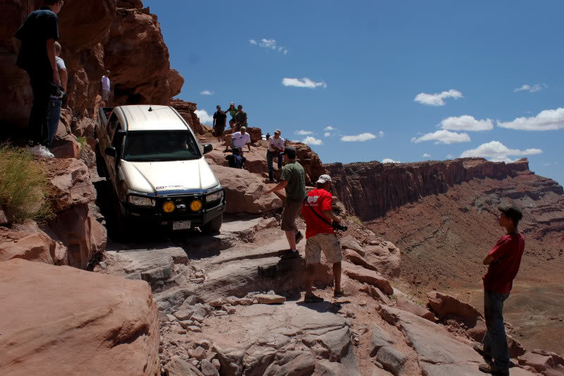 Cliffhanger-126_fd26525b0013e2dec041b24b112b36b426bed727.jpg