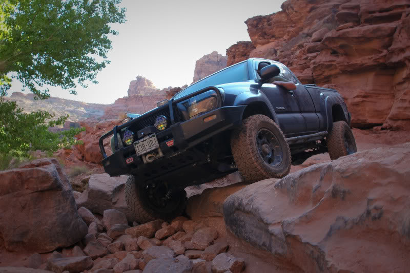 Cliffhanger-167_24f6f18bcd21fc28b811a7287128acb58f344bf0.jpg
