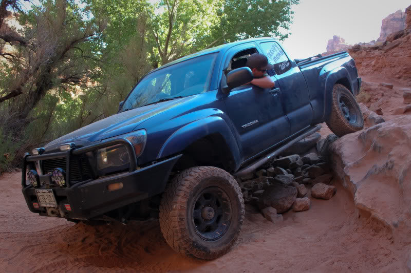 Cliffhanger-169_b197b8785274bd5bb9558425ffde6ddc844777ac.jpg