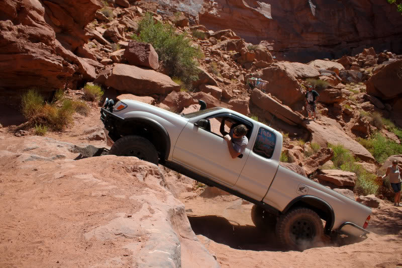 Cliffhanger-41_eb2b9f4045e93ea9138f3b64b952f37795856f80.jpg