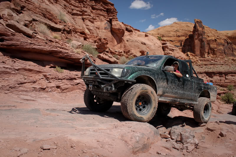 Cliffhanger-63_fe6cf4df54f8bdb16654fa722ae7fd91a6543132.jpg