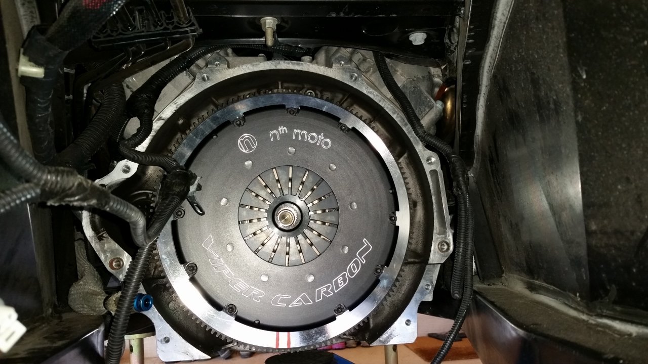 Clutch-Install-13_6f708c7144639d7cd083d795b7beaab1d5369ff5.jpg