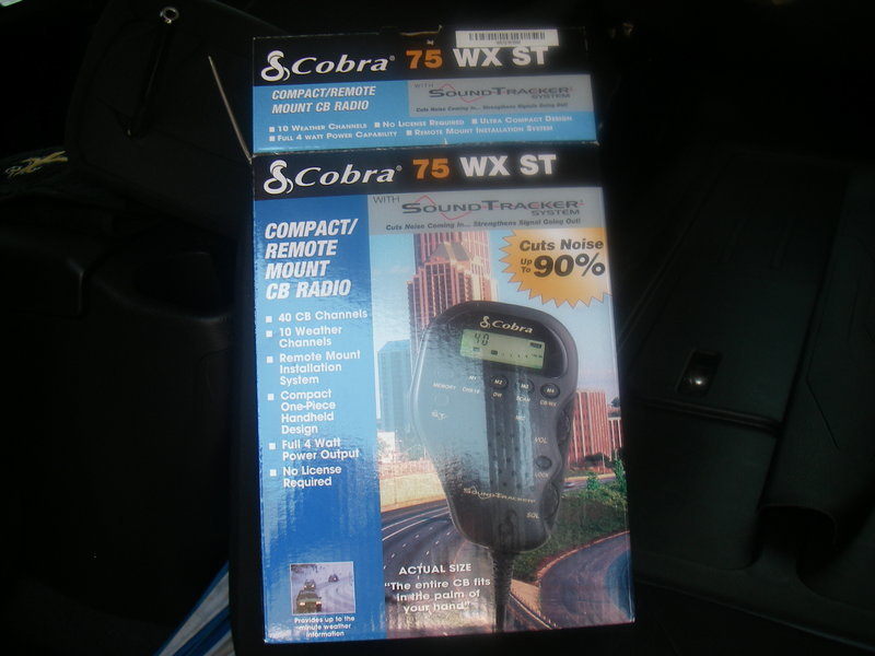 Cobra 75 XW st box.jpg