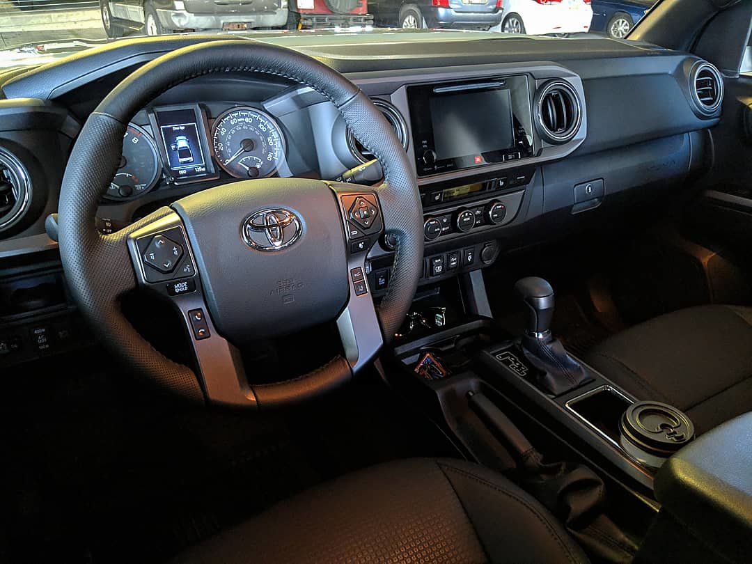 cockpit.jpg