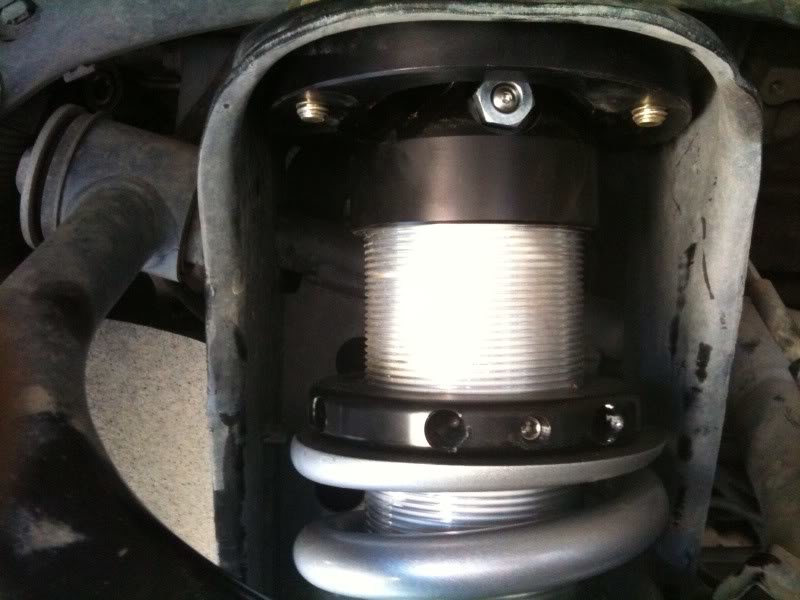 Coilover2_5270c4fcf94104aae41d1a8d799c78b2bfd16e90.jpg