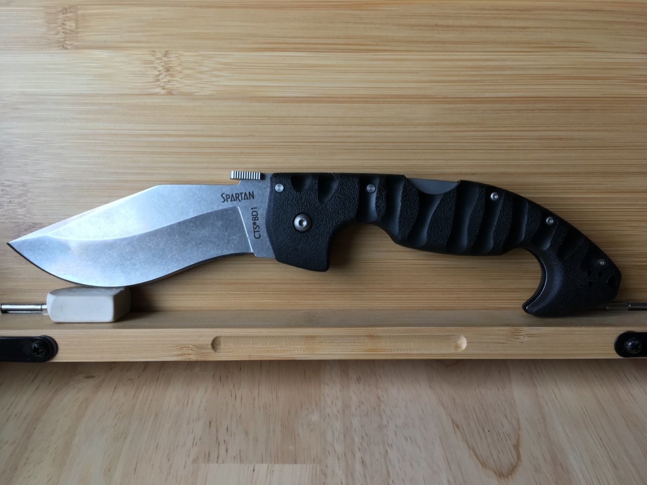 Cold Steel Spartan2.jpg