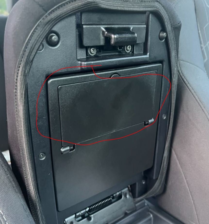 compartmentarmrest.jpg