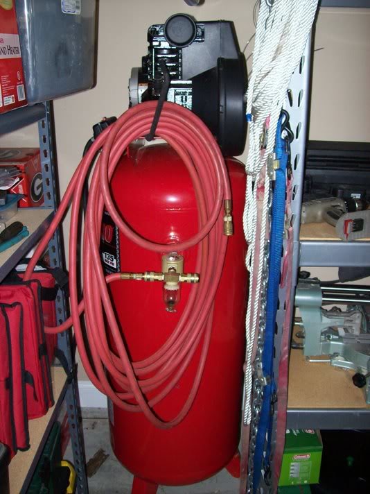 Compressor_58f6abafa532979606244a0b98c853b7427b3ef1.jpg