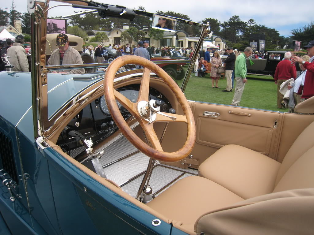 ConcoursDElegancePebbleBeach2010245_ccab9f72e0f9b9f6388e3e781e8742f2e1e71f2d.jpg