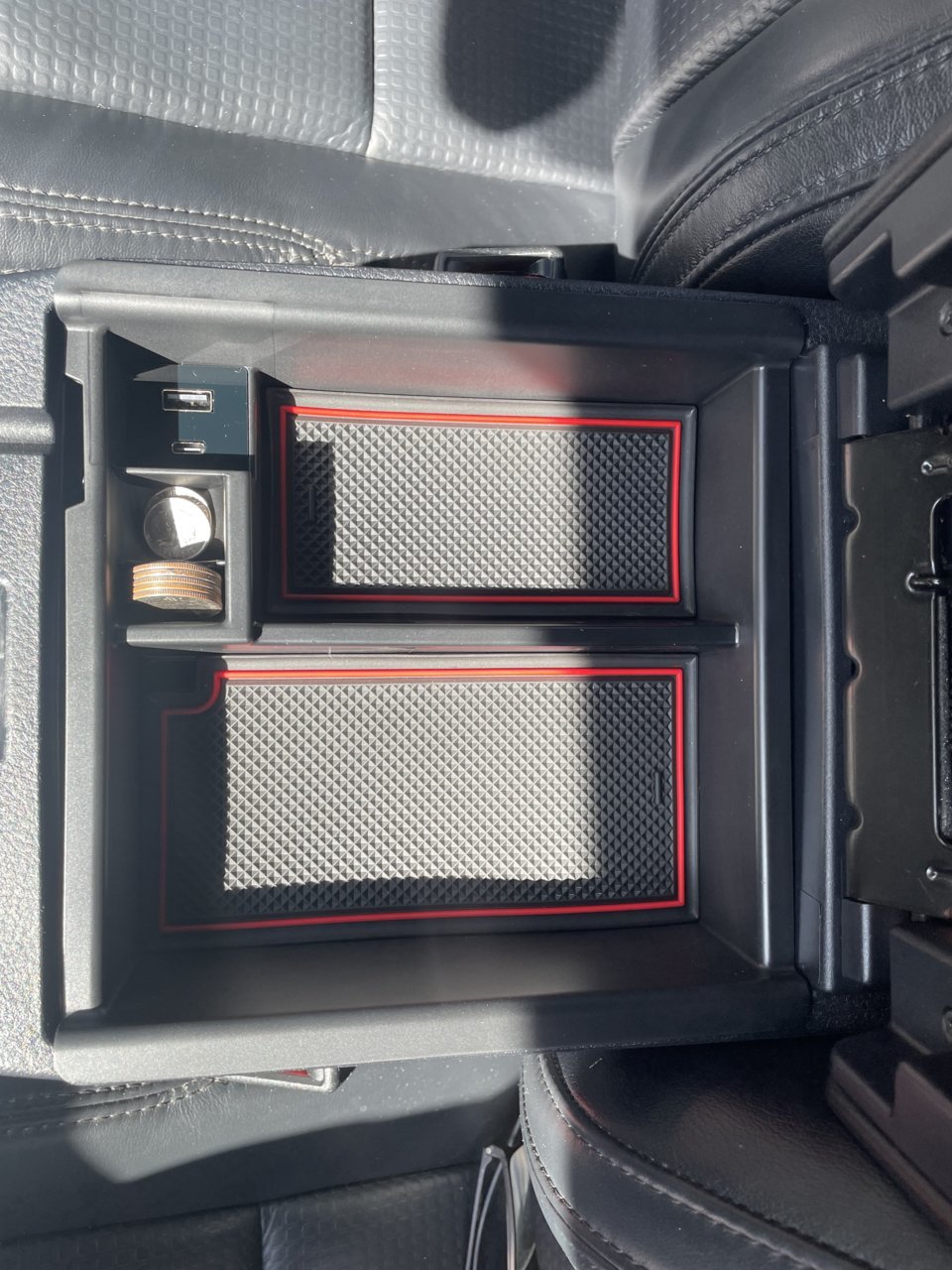 console divider.jpg