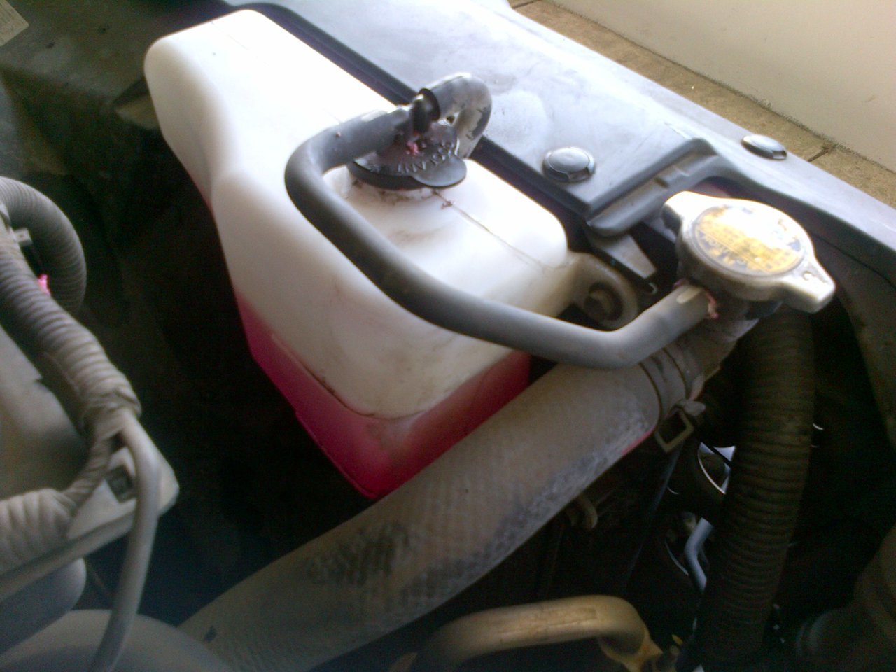 Coolant Reservoir.jpg
