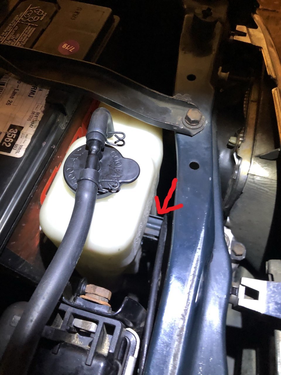 coolant reservoir.jpg