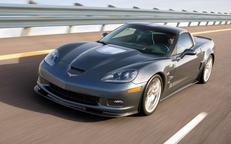 Corvette-ZR1-33.jpg