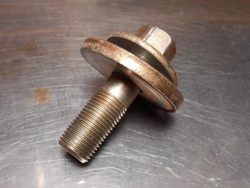 CRANKBOLT_zpsws3s3o6h_a80f1e6a61b576c89b26ba7b654096fed13f5a62.jpg