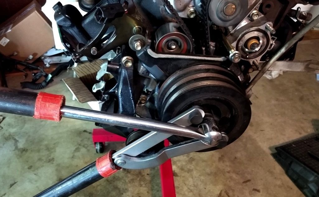 Crankshaft_Bolt_01_8965aff22200f1b7d0273fcd770d1208ca5986fe.jpg