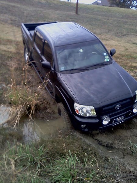 creek stuck3.jpg