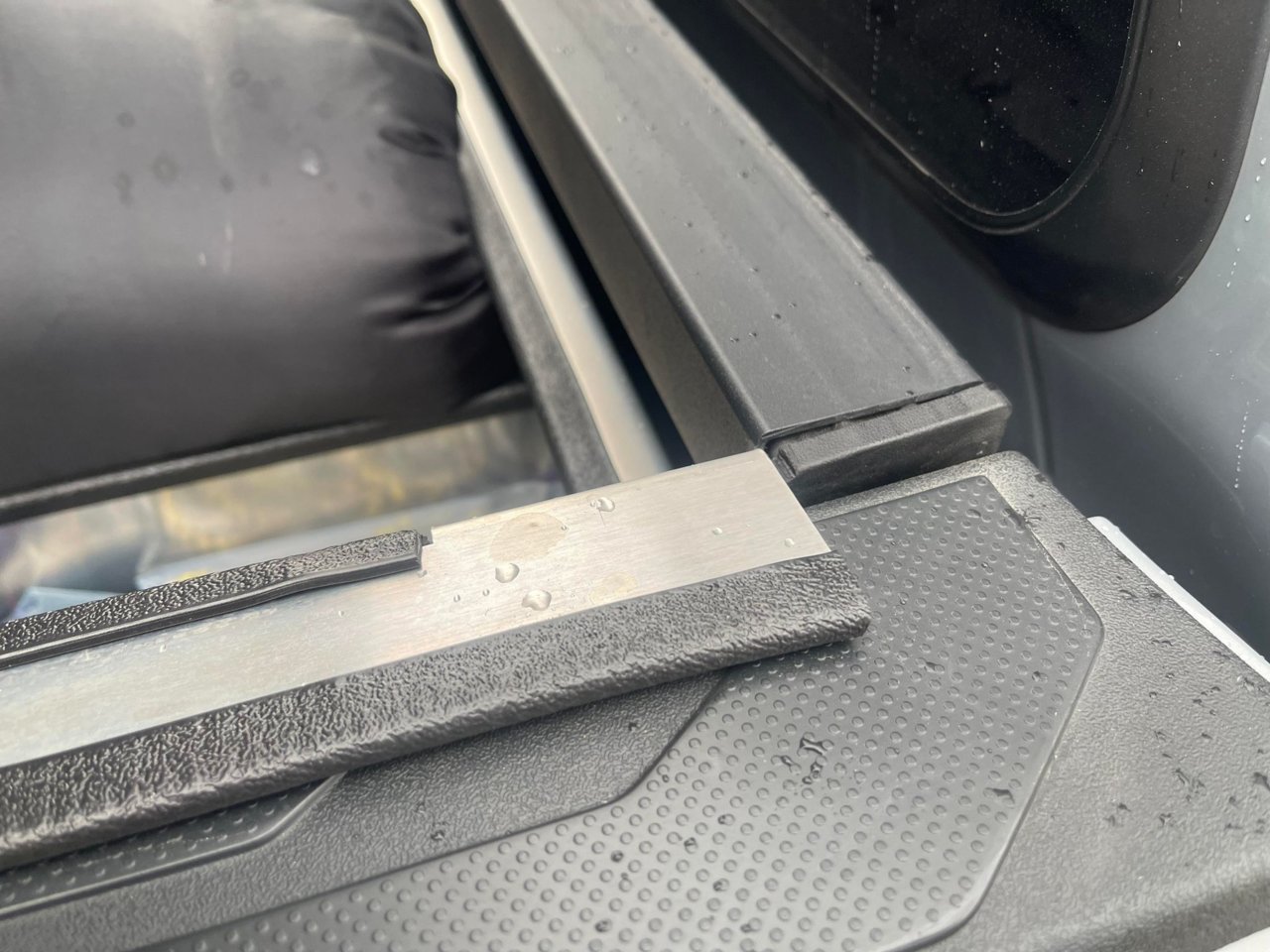 crossbin passenger.jpg