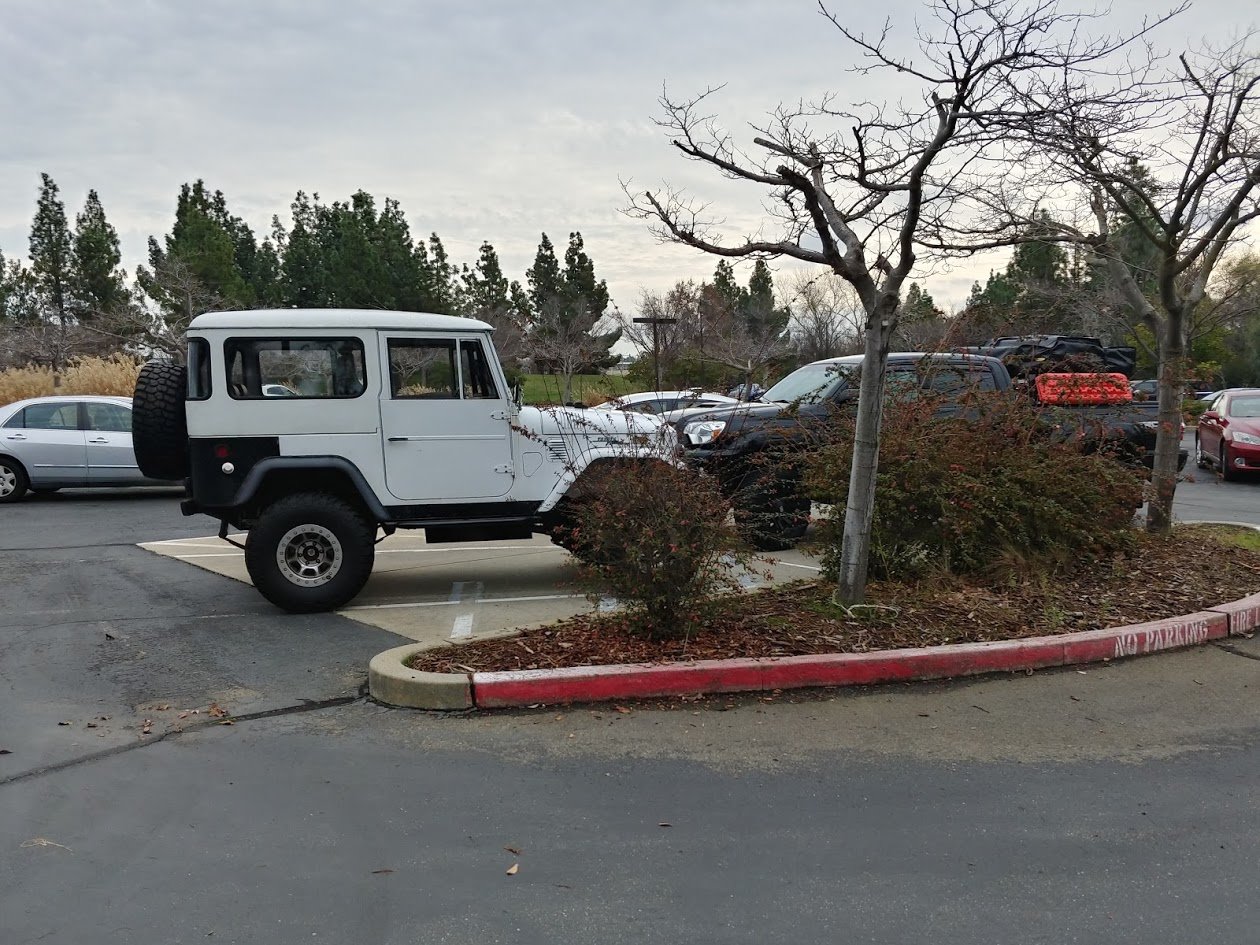 cruiserInParkinglot.jpg