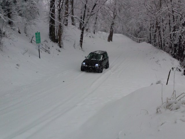 crv snow.jpg