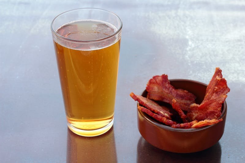 CTYP+ALIST+Beer+and+Bacon+Urban+Growler+GettyImages-485356620.jpg