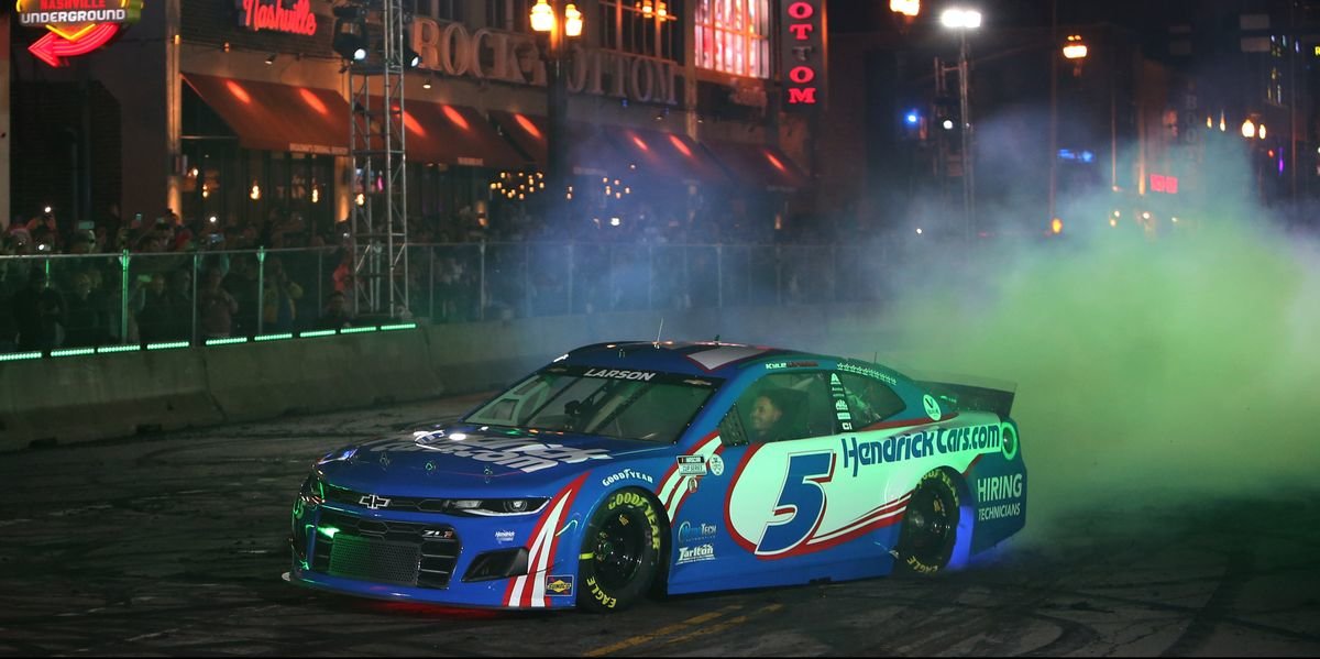 cup-series-driver-kyle-larson-does-a-burnout-during-the-news-photo-1638472797.jpg